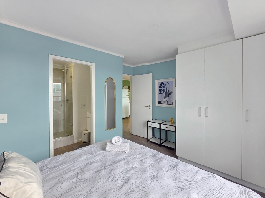 2 Bedroom Property for Sale in Zonnebloem Western Cape
